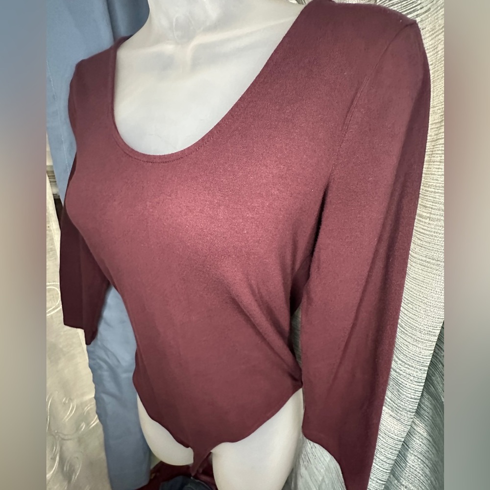 GAP - Maroon 3/4 Long Sleeve Body Suit   Women’s - Size Small (4-6)